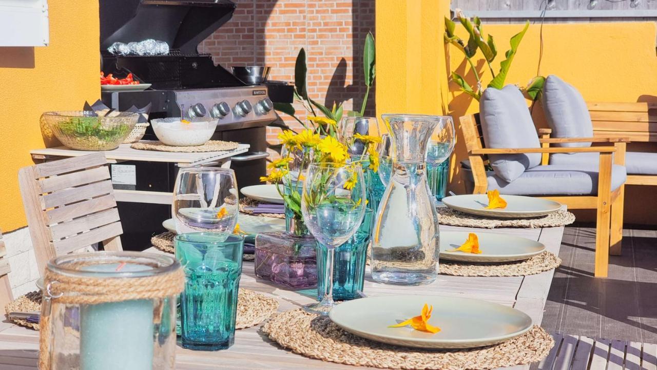 Tika Surf Camp Ericeira Hotel Carvoeira ภายนอก รูปภาพ